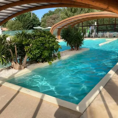 Chalet Du Lac Biscarrosse Дом отдыха Паранти-ан-Борн