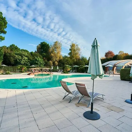 Chalet Du Lac Biscarrosse * Паранти-ан-Борн