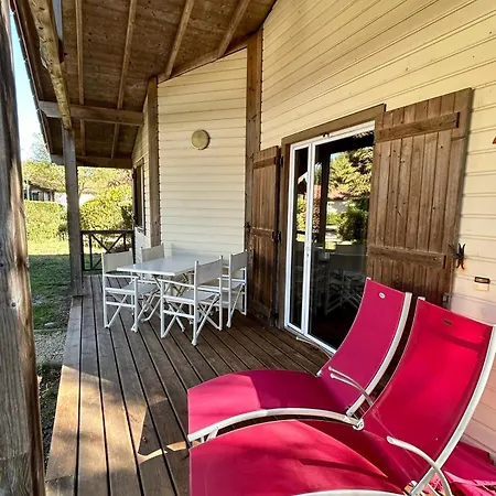 Дом отдыха Chalet Du Lac Biscarrosse